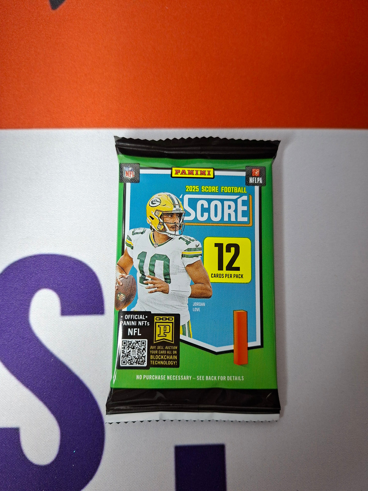 2025 Score Retail Pack, OVP, 12 Cards